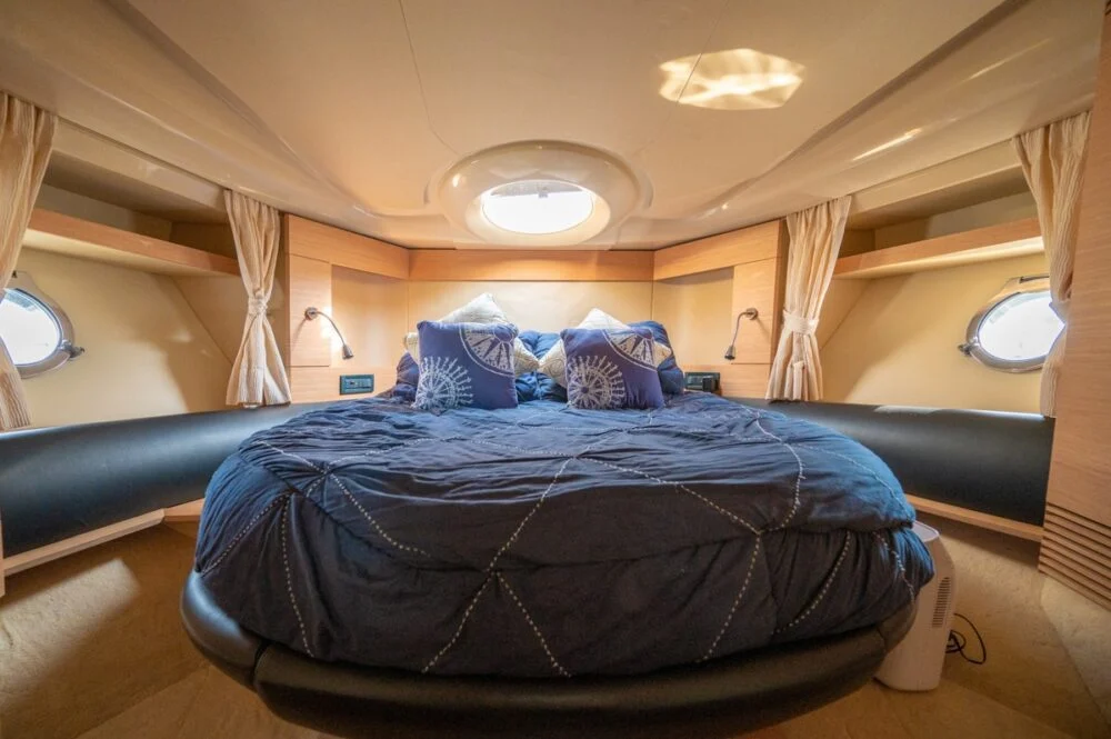 Private Yacht photo 7