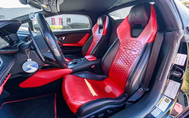 Lamborghini Huracan Spyder Black