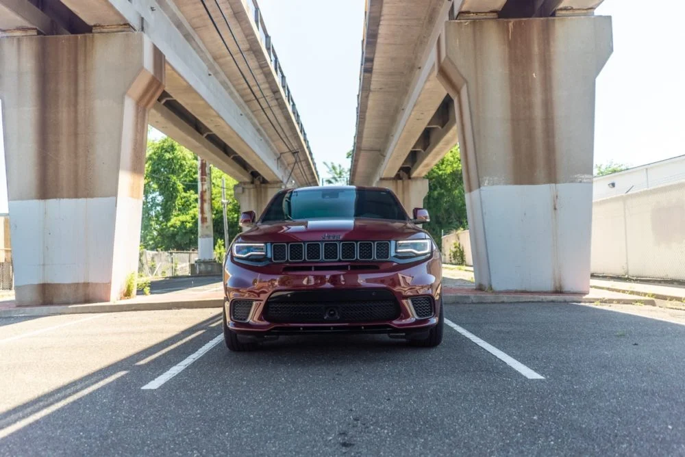 Jeep TrackHawk photo 2
