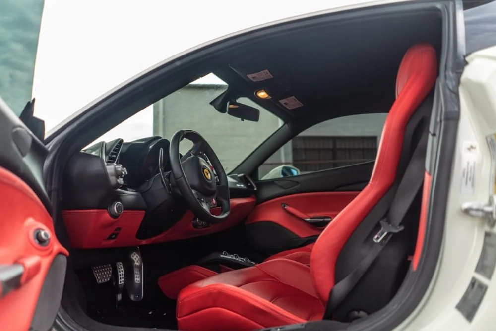 Ferrari 488 GTB photo 5