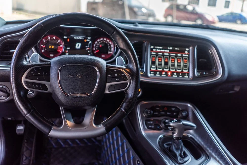 Dodge Challenger SRT Hellcat Redeye photo 8