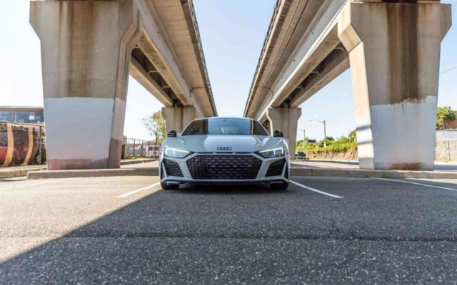 Audi R8