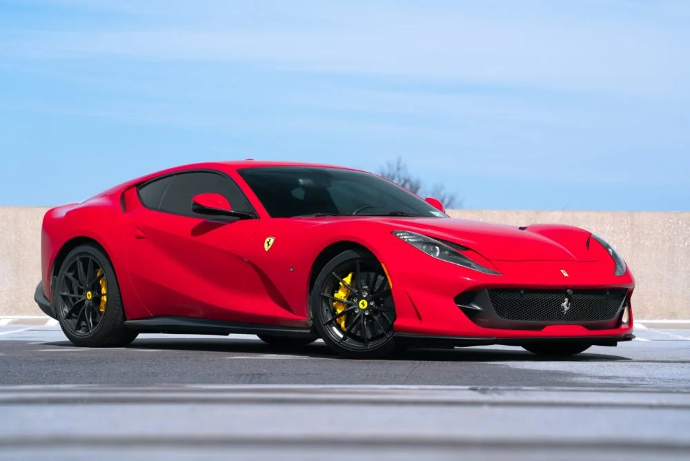 Ferrari 812 Superfast photo 3