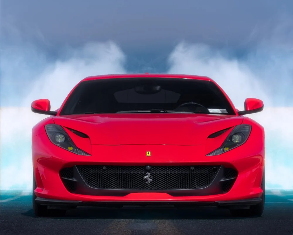 Ferrari 812 Superfast photo 2