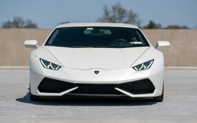 Lamborghini Huracan Avio