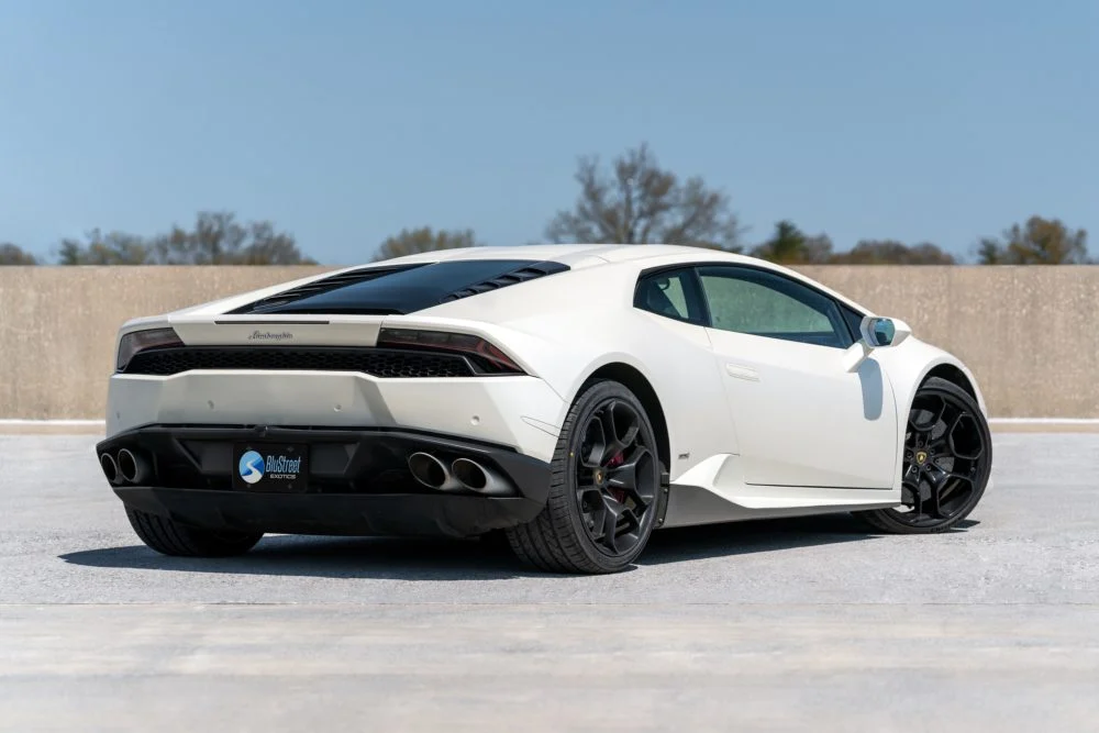 Lamborghini Huracan Avio photo 3