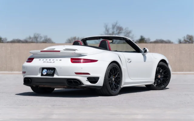 Porsche 911 Turbo S