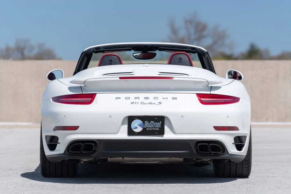 Porsche 911 Turbo S photo 4