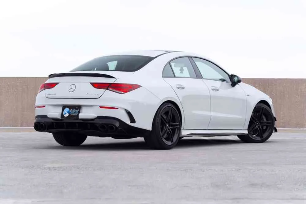 Mercedes-Benz CLA 45 AMG photo 3
