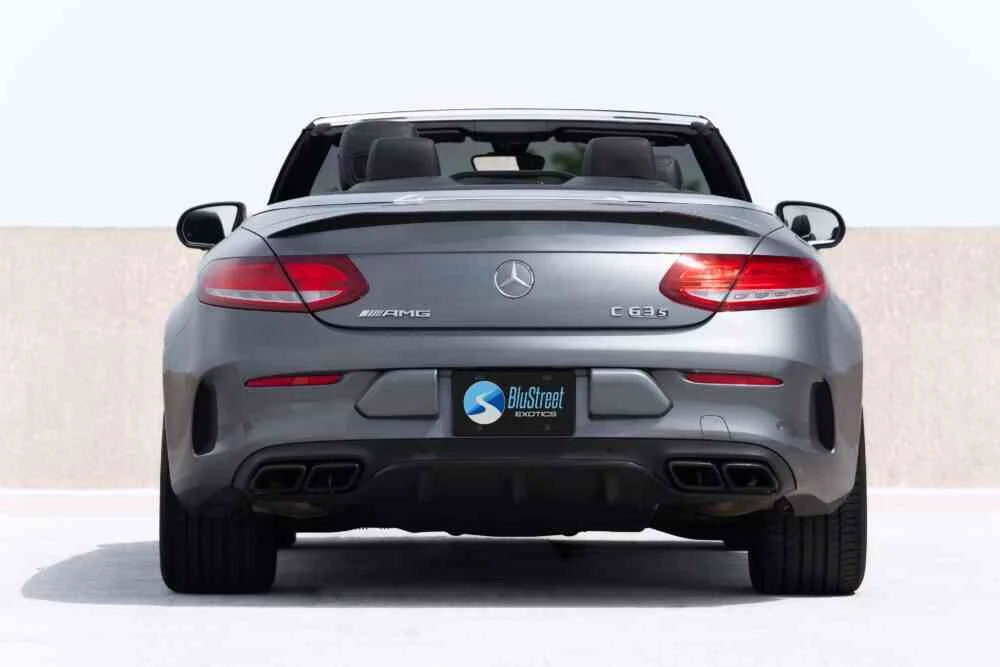 Mercedes-Benz C63S Convertible photo 4
