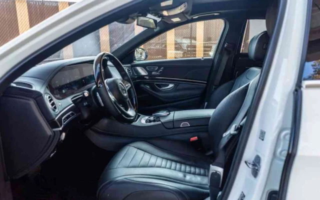 Mercedes Benz S560