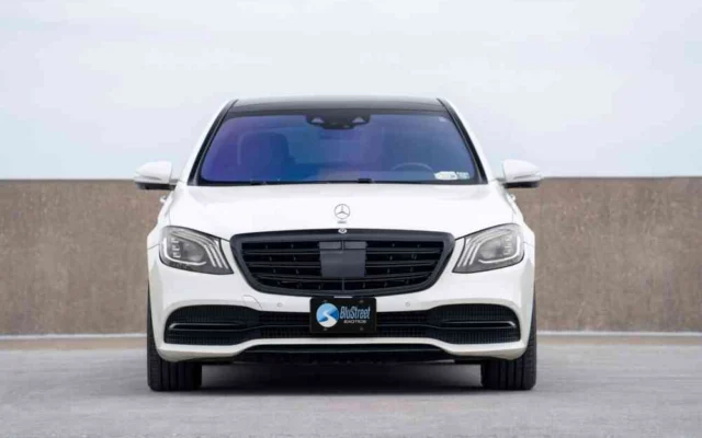 Mercedes Benz S560