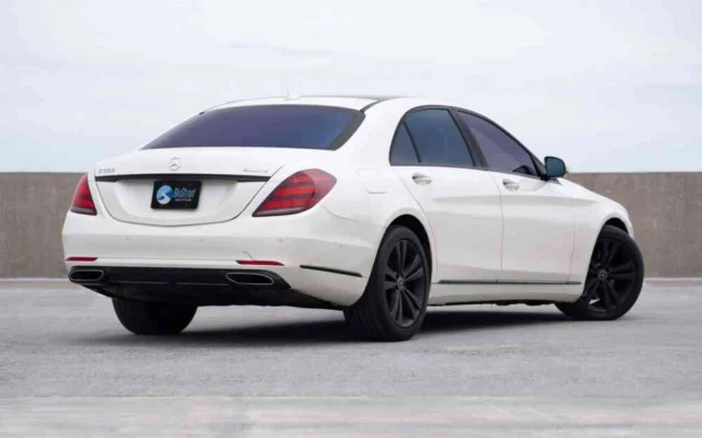 Mercedes Benz S560