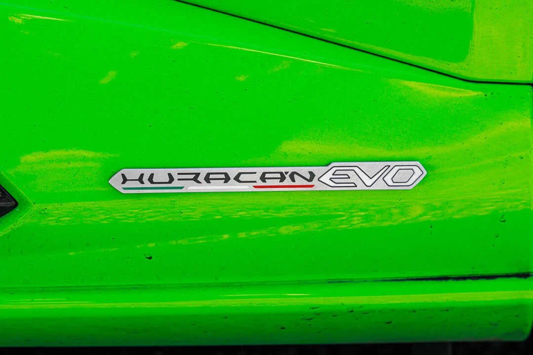 Lamborghini Huracan Spyder photo 8
