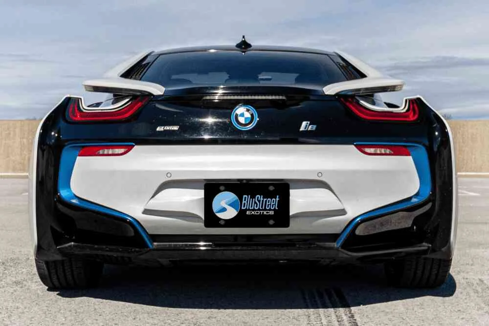 BMW i8 Coupe photo 4