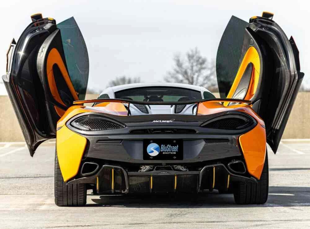 McLaren 570S photo 4