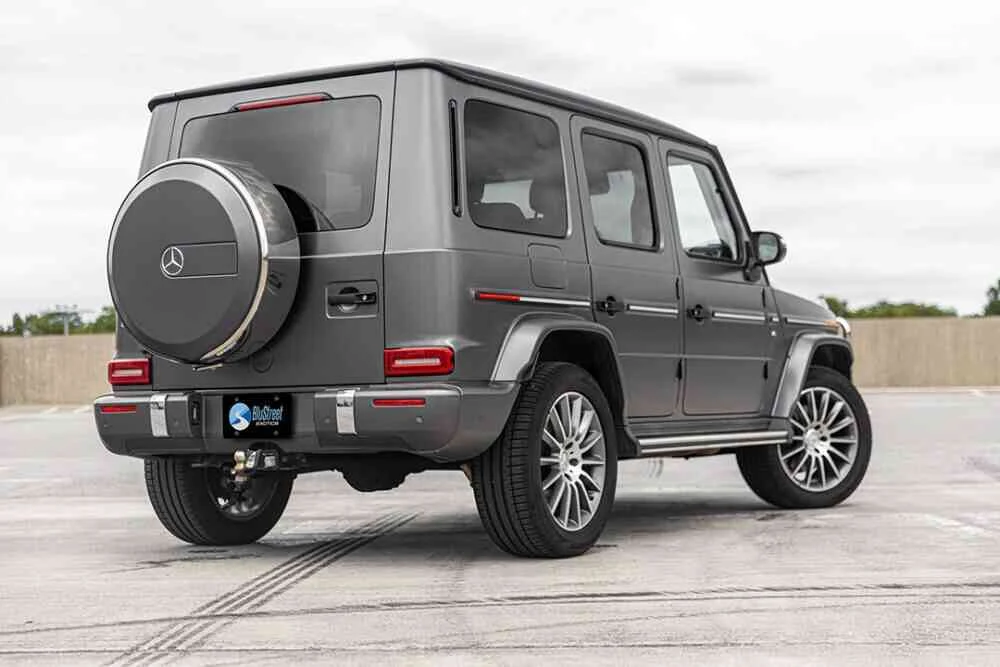 Mercedes-Benz AMG G550 G-Wagon photo 3