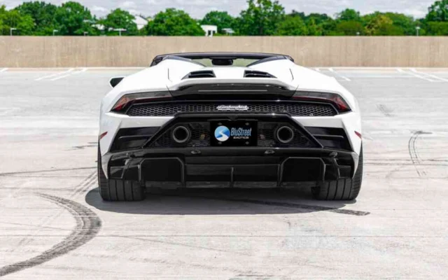 Lamborghini Huracan Evo Spyder White