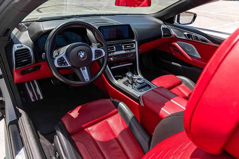 BMW M850i Convertible photo 6