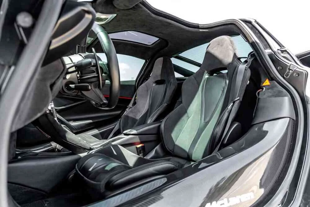 McLaren 720s photo 6