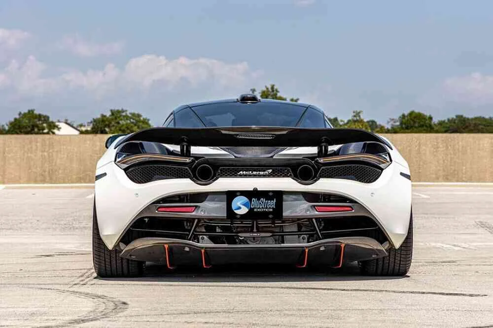 McLaren 720s photo 5