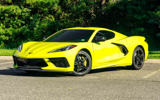 Corvette C8 Yellow