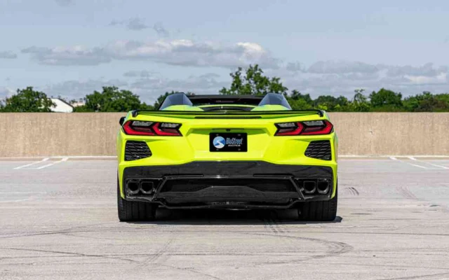Corvette C8 Yellow