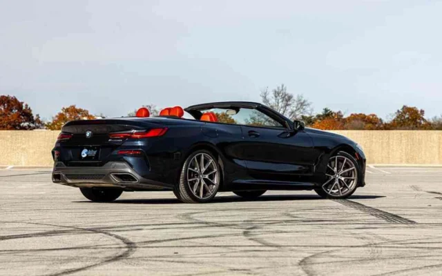 BMW M850i Convertible Navy