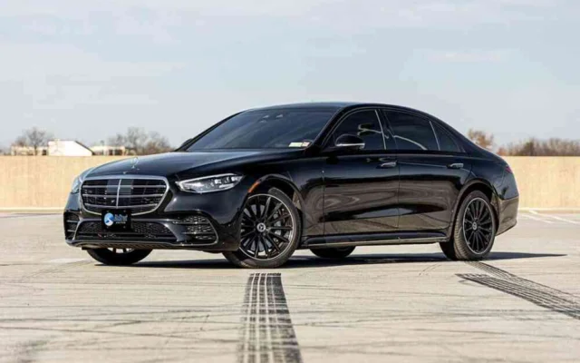 Mercedes Benz S580 Triple Black