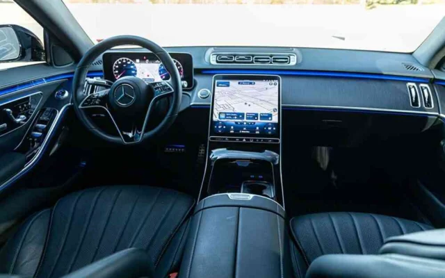 Mercedes Benz S580 Triple Black