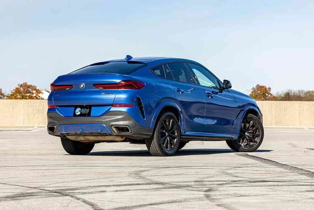 BMW X6 M50i photo 3