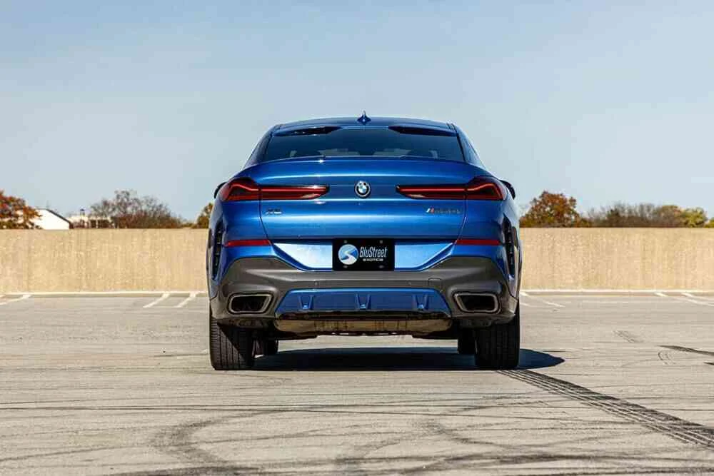 BMW X6 M50i photo 4