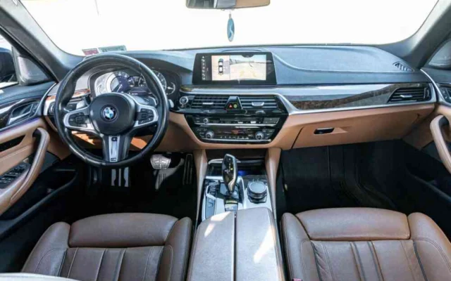 BMW 540i