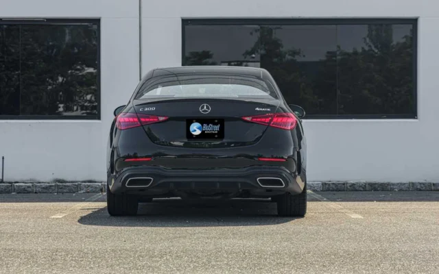 Mercedes Benz C300