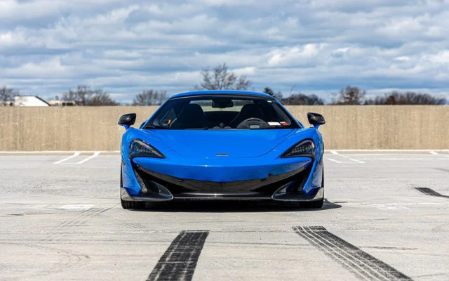 McLaren 600LT Blue