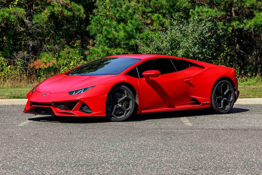 Lamborghini Huracan Evo Coupe Rental