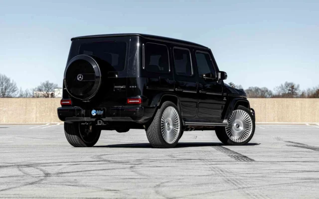Mercedes Benz AMG G63
