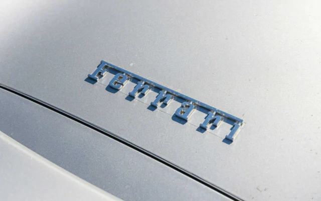 Ferrari 488 Spyder Silver