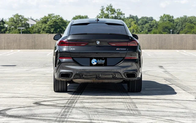 BMW X6 M50i Black