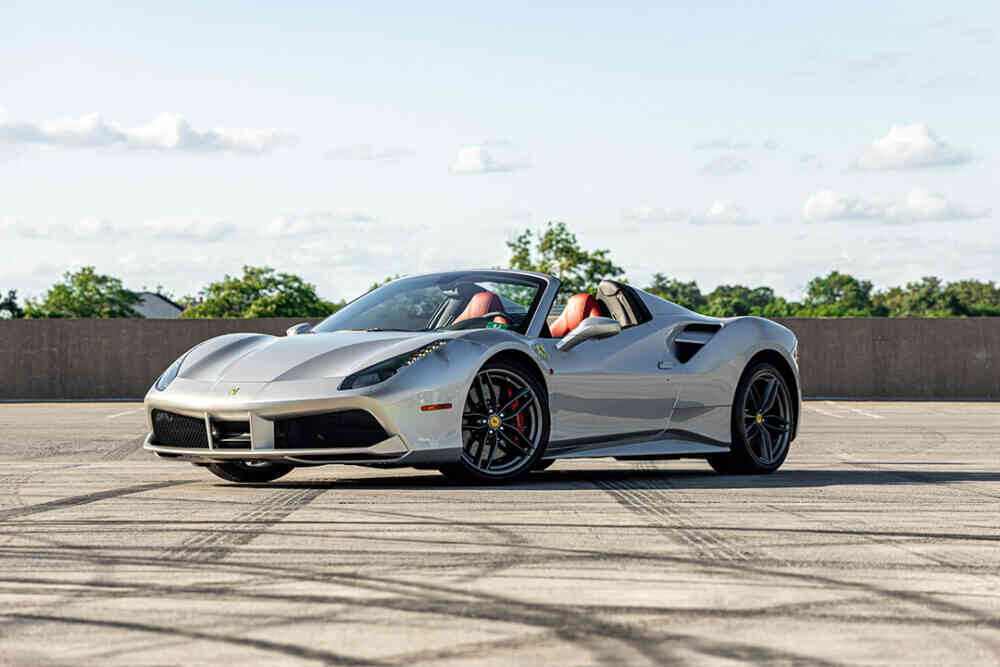 Ferrari 488 Spyder Silver
