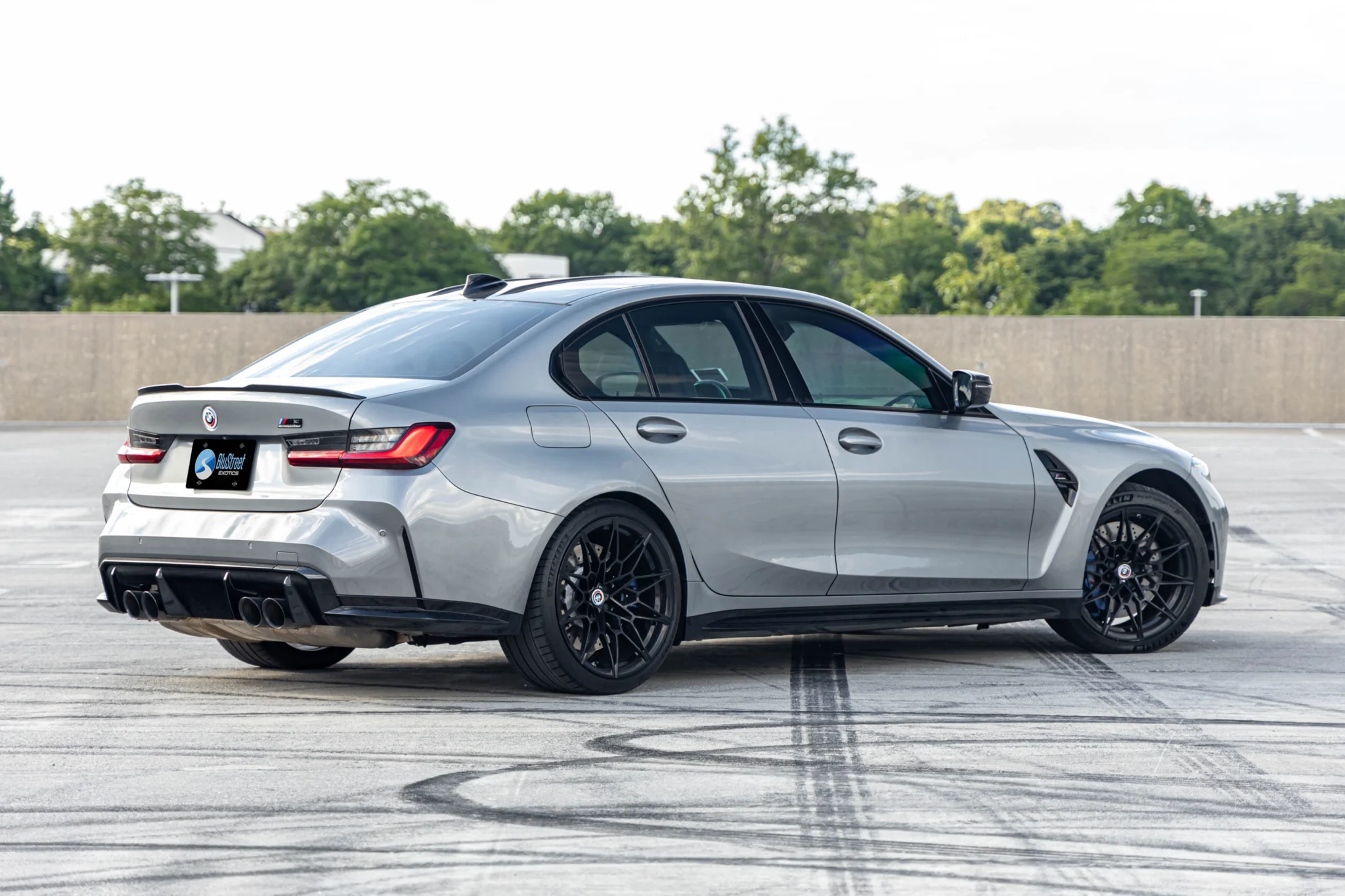 BMW M3 Competition photo 3