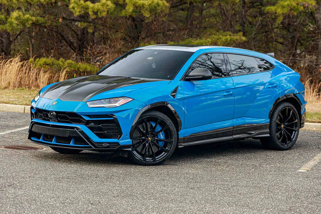Lamborghini Urus Carbon Blue