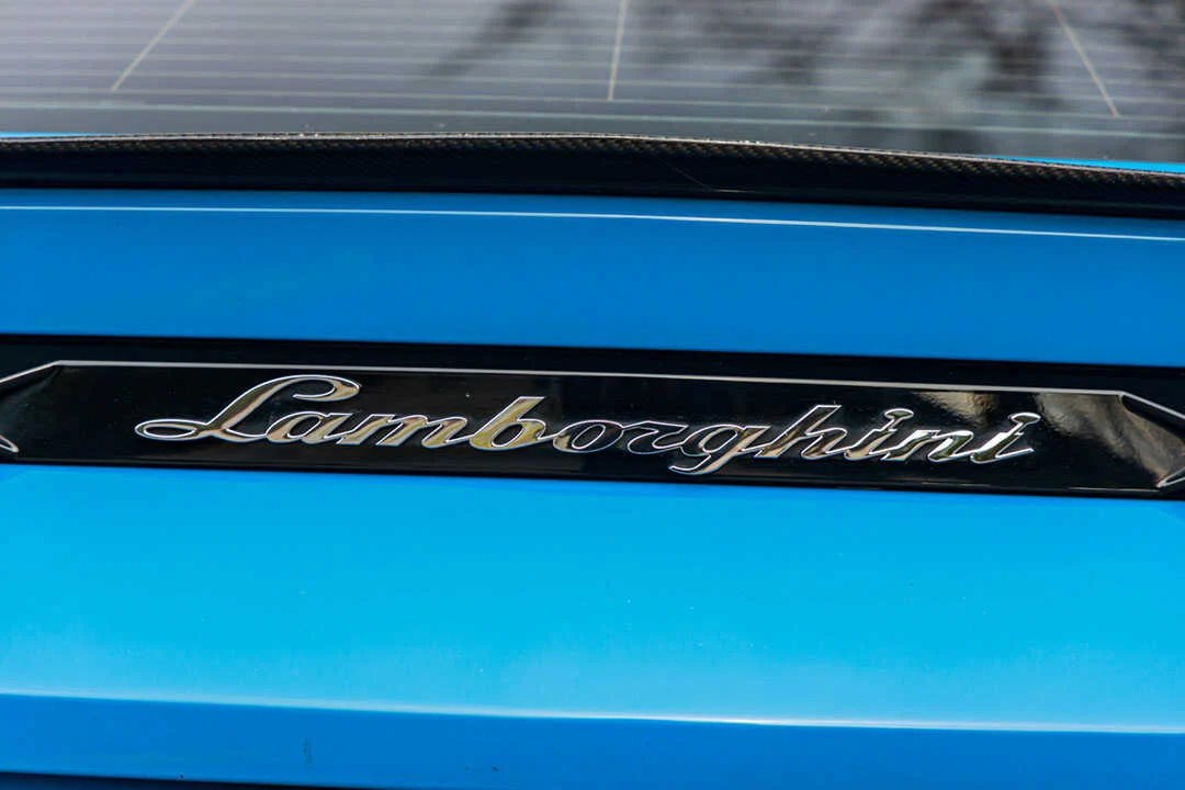 Lamborghini Urus Carbon photo 6