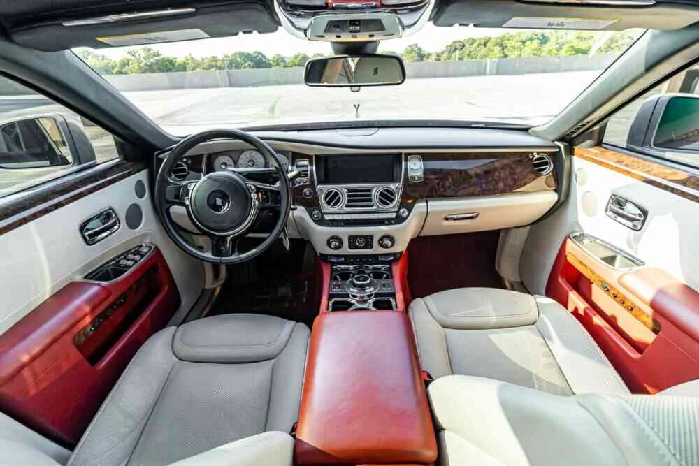 Rolls-Royce Ghost W/R photo 5