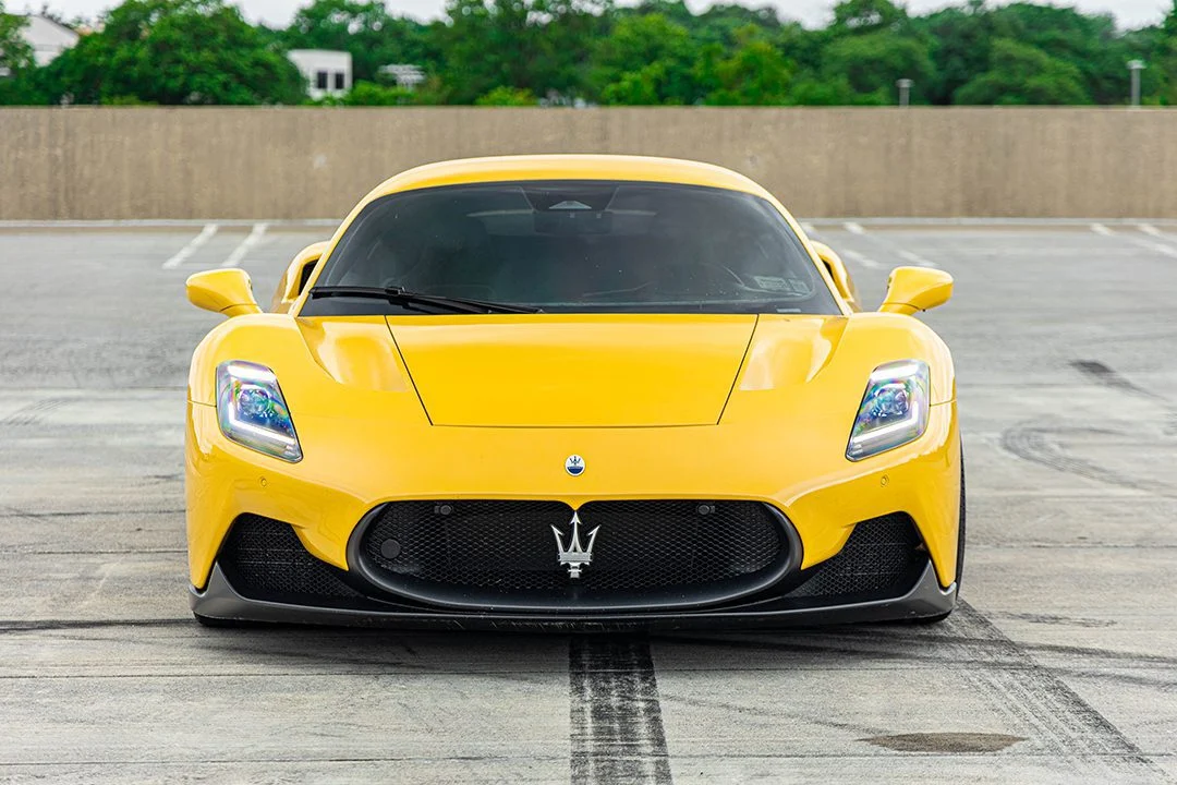 Maserati MC20 photo 2