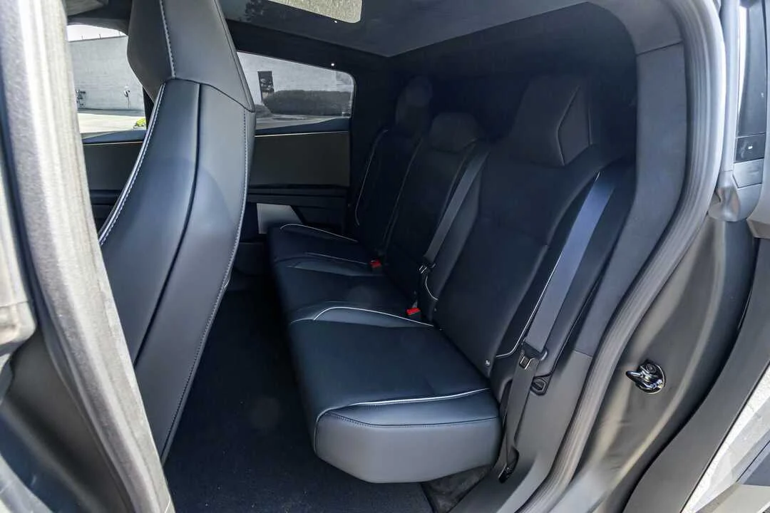 Tesla Cyber Truck photo 7