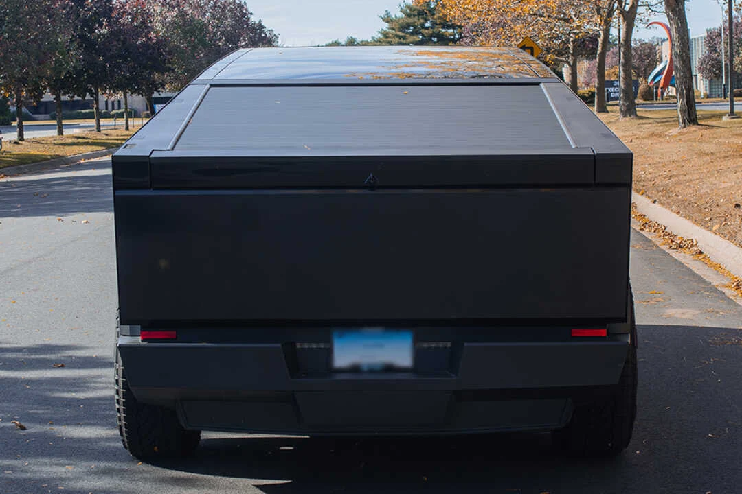 Tesla Cybertruck photo 6