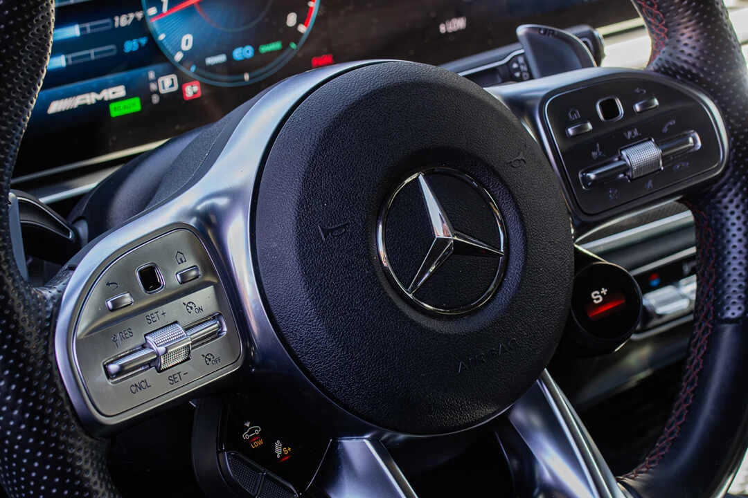 Mercedes-Benz GLE53 photo 4