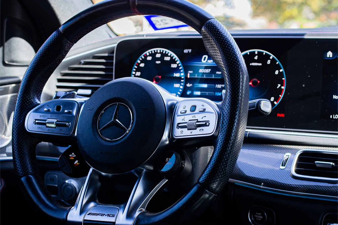 Mercedes-Benz GLE53 photo 7