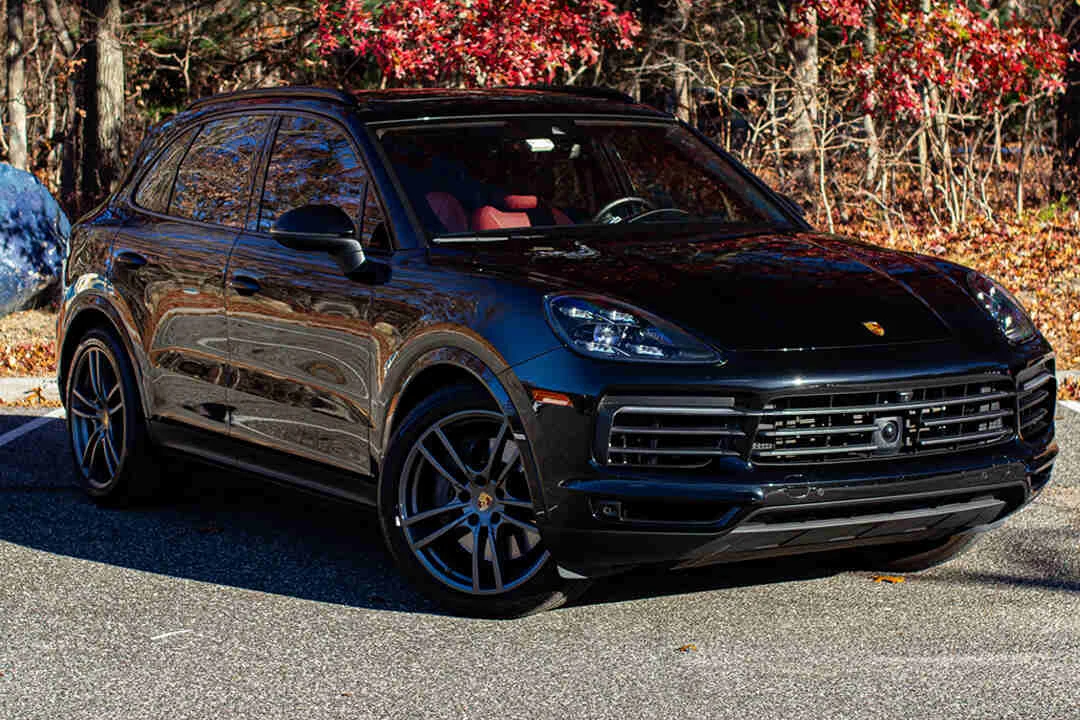 Porsche Cayenne S SUV Platinum Edition